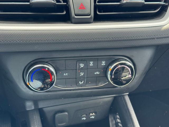 2025 Chevrolet Trailblazer LS - Photo 17