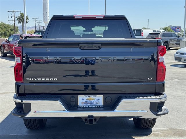 2025 Chevrolet Silverado 1500 LT photo 3
