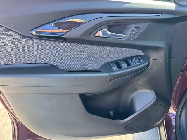 2023 Chevrolet TrailBlazer LS - Photo 14