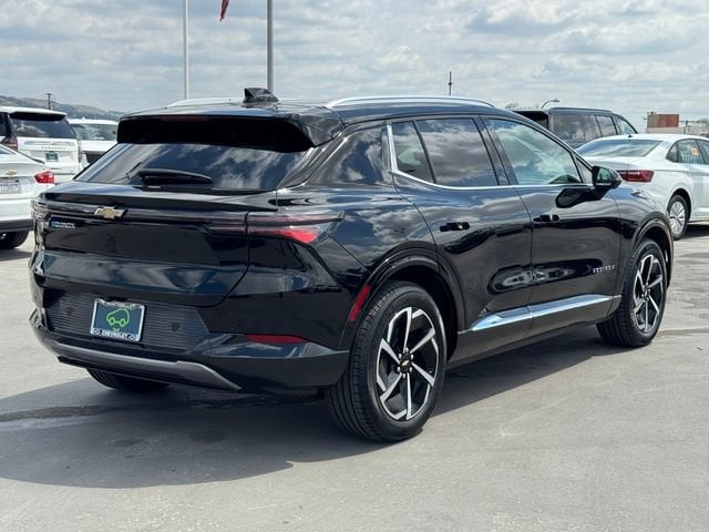 2025 Chevrolet Equinox EV LT photo 6