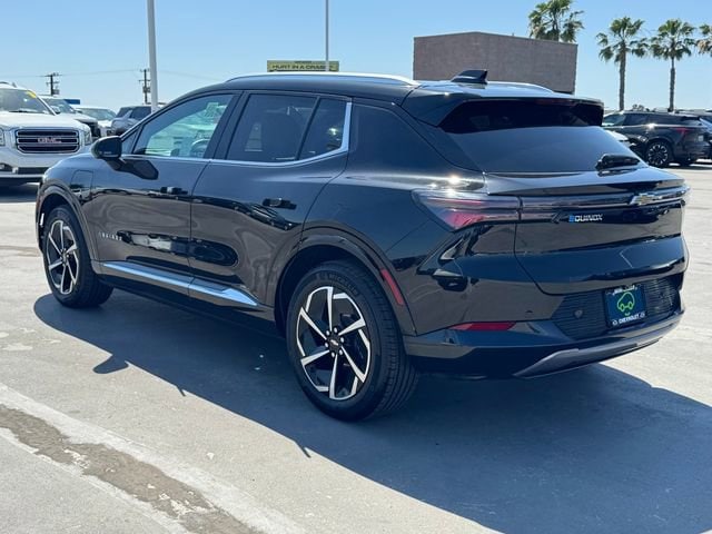 2025 Chevrolet Equinox EV LT photo 3