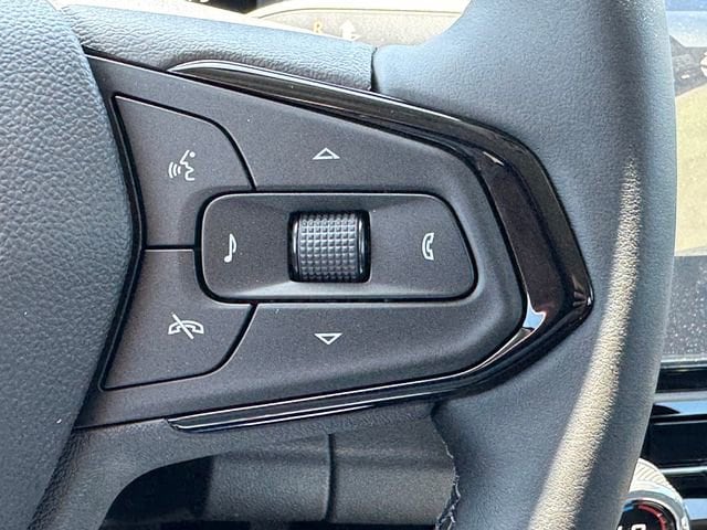 2027 Chevrolet Bolt LT - Photo 17