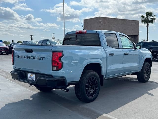 2026 Chevrolet Colorado WT photo 4