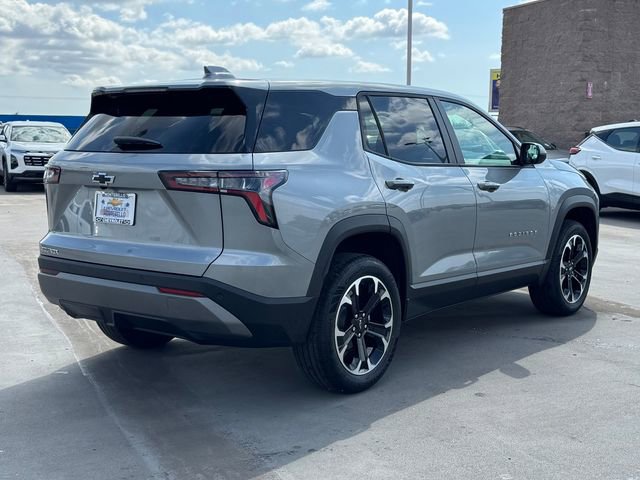 2026 Chevrolet Equinox LT photo 4