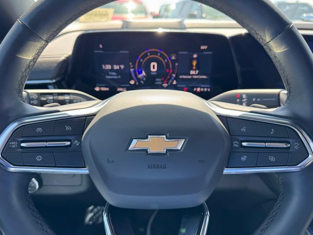 2025 Chevrolet Suburban Premier - Photo 23