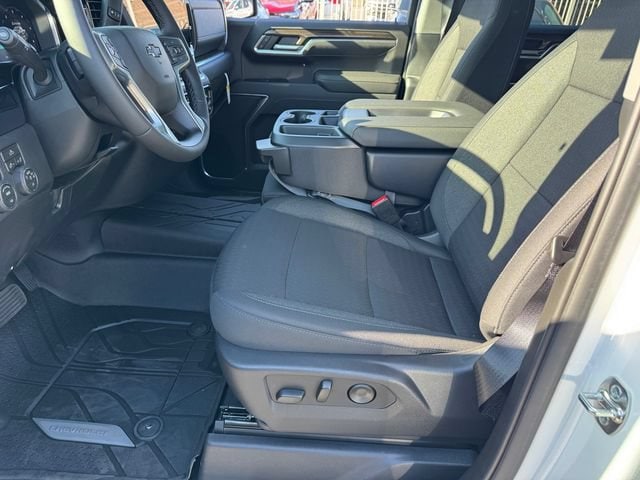2026 Chevrolet Silverado 1500 RST - Photo 15