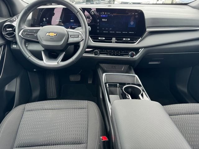 2025 Chevrolet Equinox LT - Photo 13