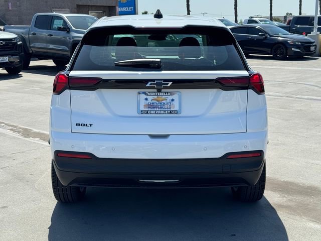2027 Chevrolet Bolt LT photo 4