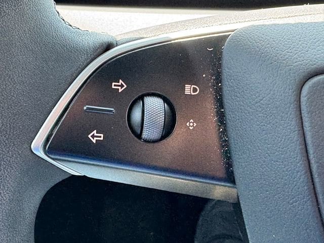 2025 Tesla Model 3 Long Range - Photo 21