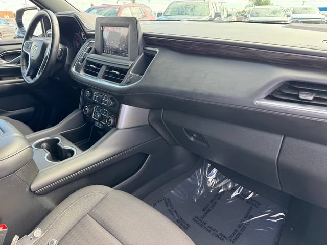 2024 Chevrolet Suburban LS - Photo 6