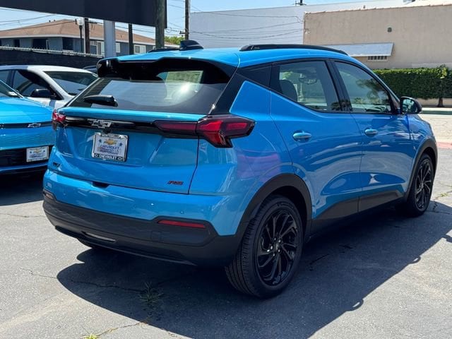 2027 Chevrolet Bolt RS photo 4