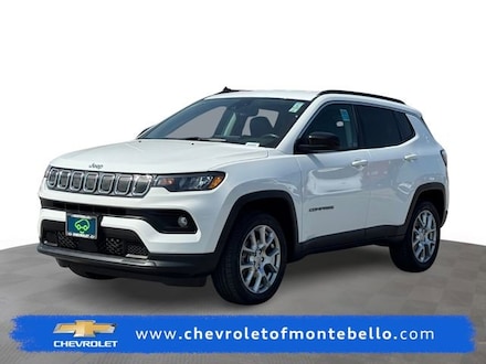2022 Jeep Compass Latitude Lux 4x4 SUV
