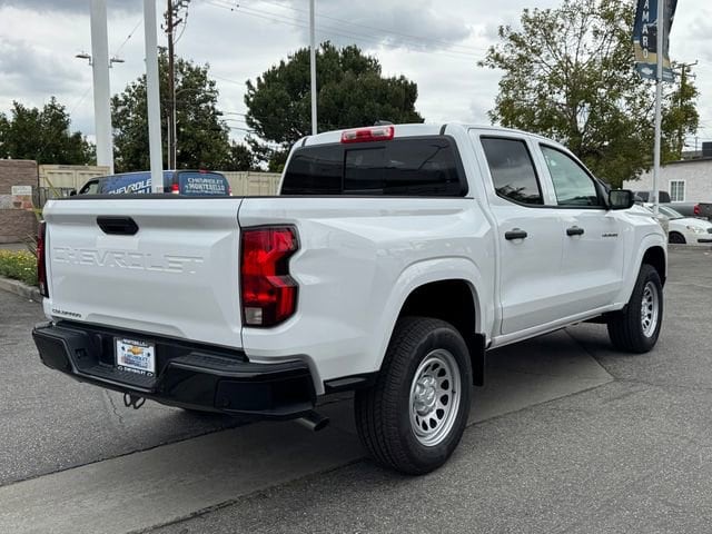 2026 Chevrolet Colorado WT photo 4