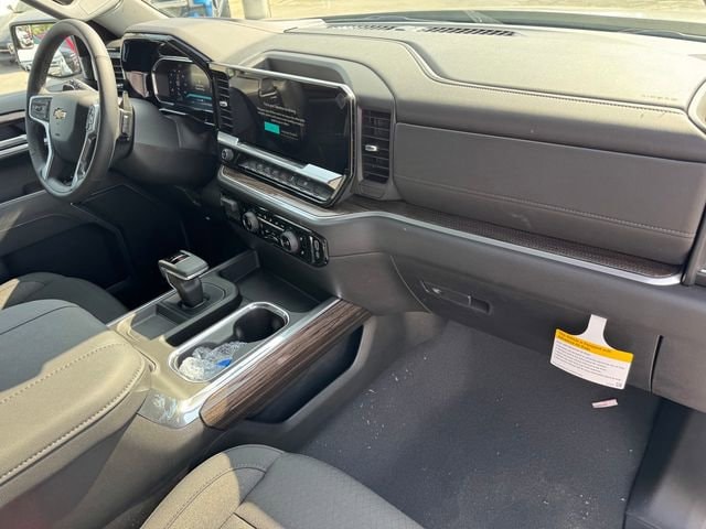 2026 Chevrolet Silverado 1500 LT photo 5