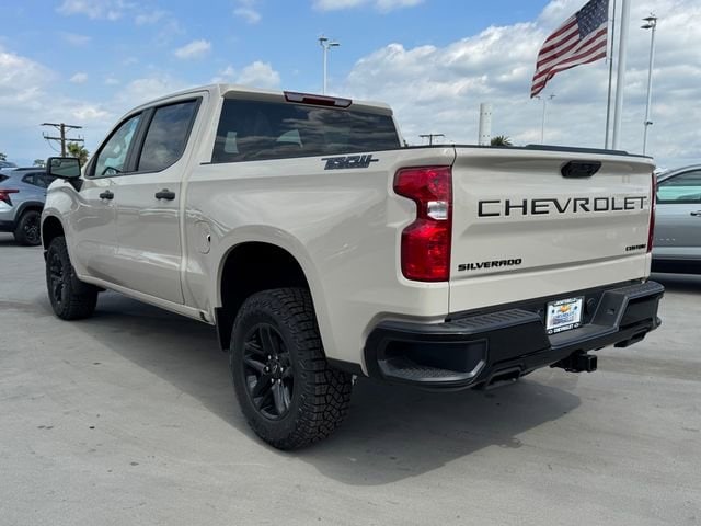 2026 Chevrolet Silverado 1500 Custom Trail Boss photo 2