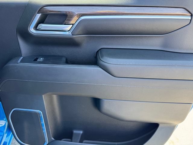 2022 Chevrolet Silverado 1500 LT - Photo 10