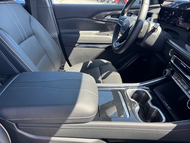 2025 Chevrolet Traverse High Country - Photo 6