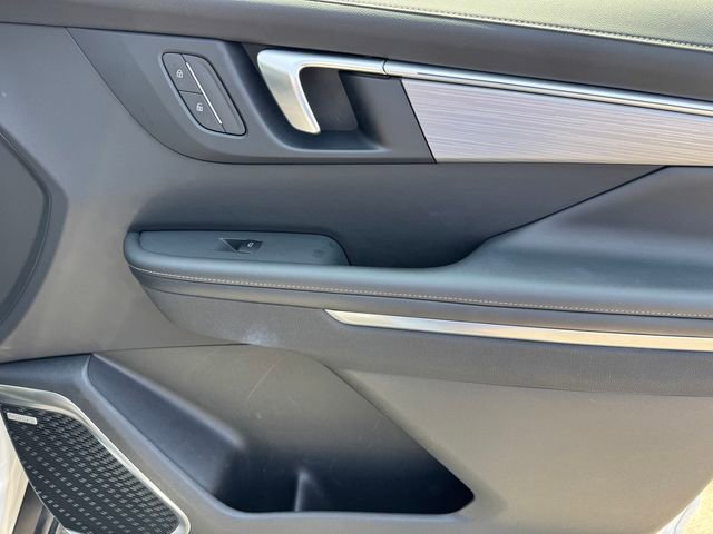 2025 Buick Enclave Preferred - Photo 9