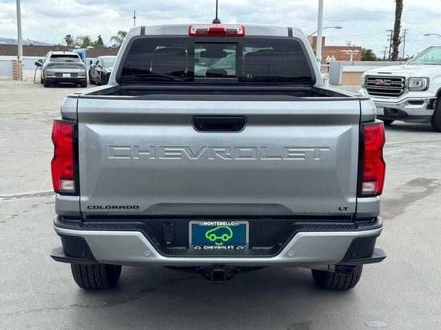 2023 Chevrolet Colorado LT photo 4