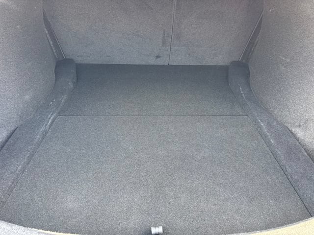 2025 Tesla Model 3 Long Range - Photo 10