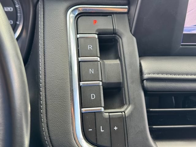 2024 Chevrolet Suburban LS - Photo 19