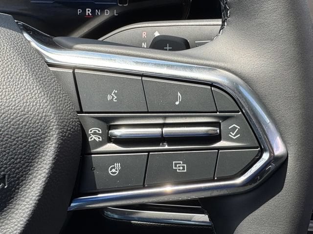 2027 Chevrolet Equinox LT - Photo 17
