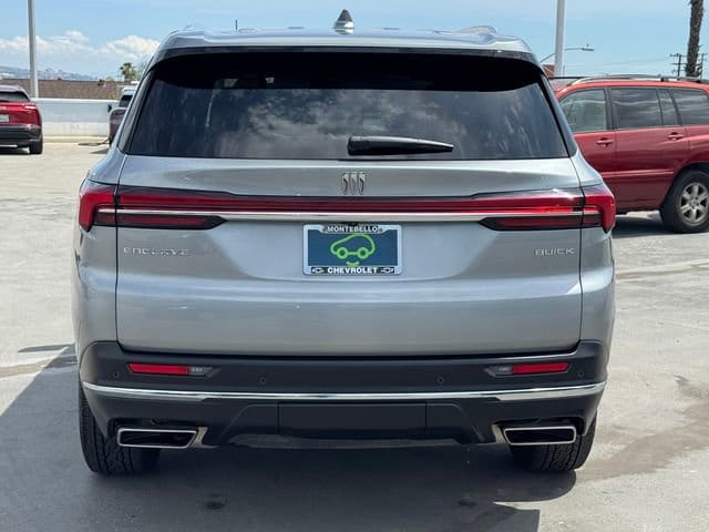 2025 Buick Enclave Preferred photo 4