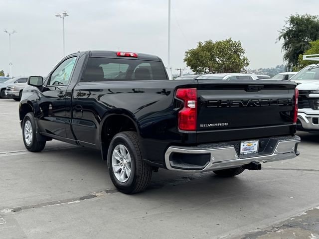 2025 Chevrolet Silverado 1500 WT photo 4