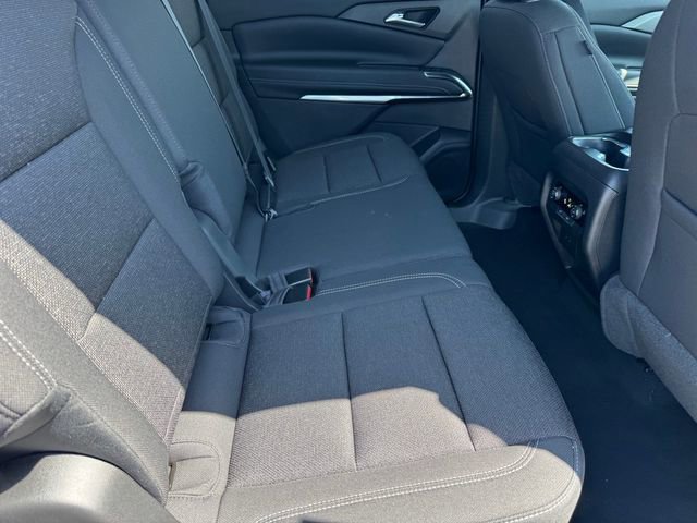 2026 Chevrolet Traverse LT photo 3