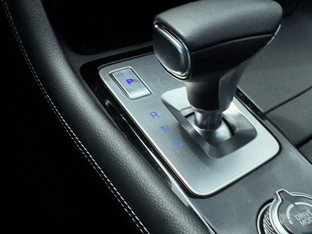 2026 GENESIS G70 Standard - Photo 19