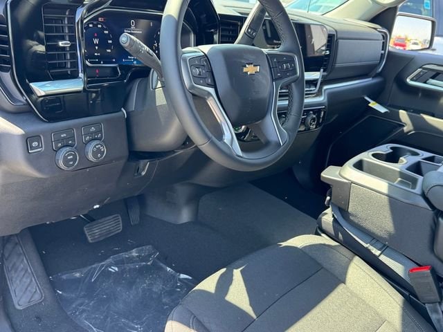 2026 Chevrolet Silverado 1500 LT - Photo 13