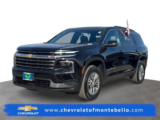 2025 Chevrolet Traverse LT's photo