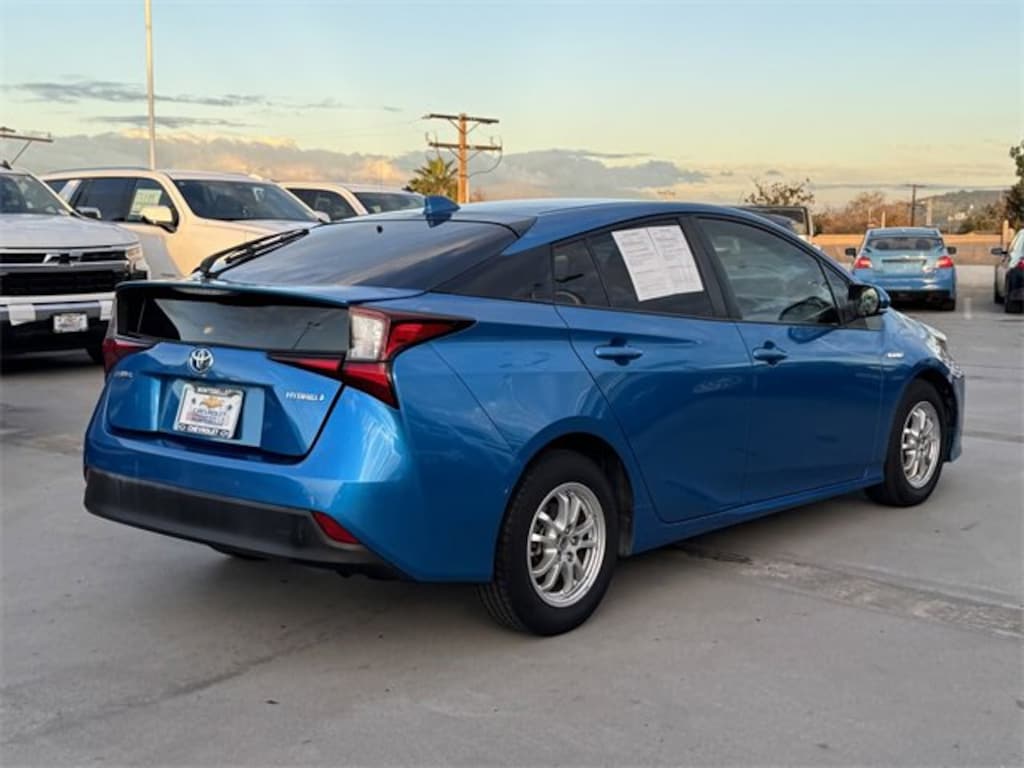 Used 2021 Toyota Prius LE Sedan