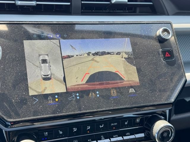 2027 Chevrolet Bolt RS - Photo 13