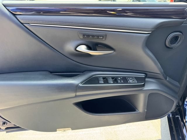 2019 Lexus ES 350 Luxury - Photo 13