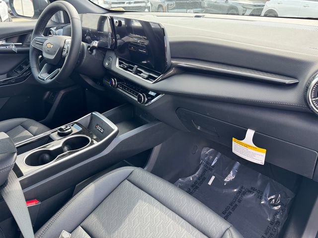 2026 Chevrolet Equinox LT photo 5