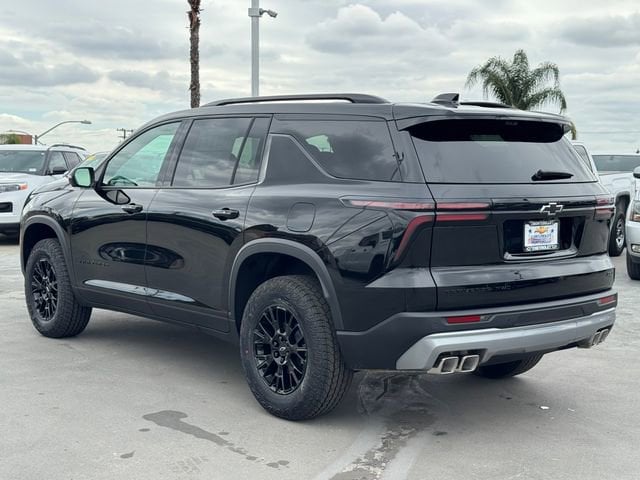 2026 Chevrolet Traverse Z71 photo 2
