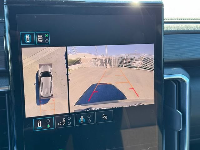 2025 GMC Acadia Elevation - Photo 17