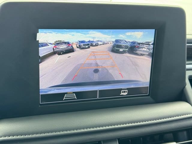 2024 Chevrolet Suburban LS - Photo 17