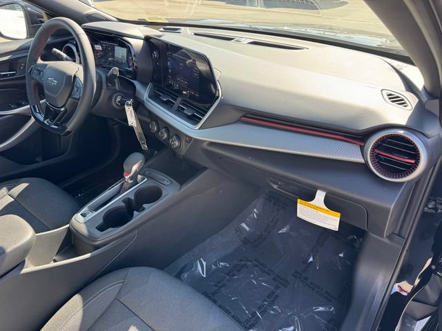 2026 Chevrolet Trax RS - Photo 6