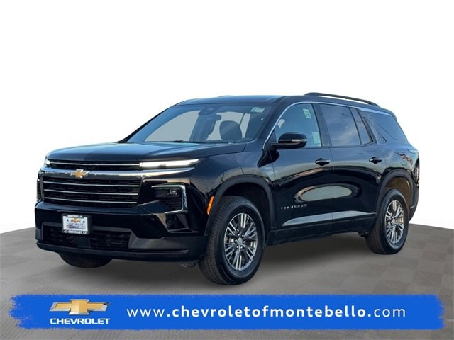 2025 Chevrolet Traverse LT's photo