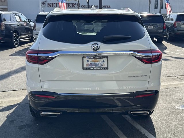 2019 Buick Enclave Essence photo 3