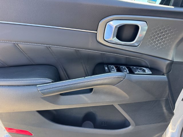 2022 Kia Sorento SX - Photo 15