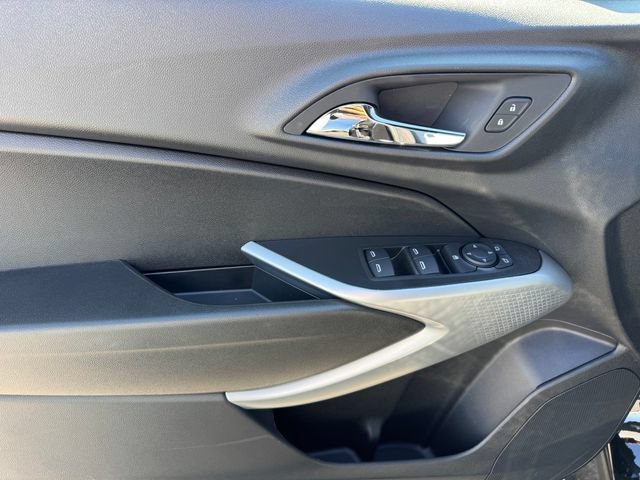 2026 Chevrolet Trax RS - Photo 16