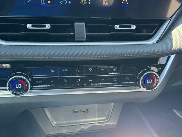 2027 Chevrolet Equinox LT - Photo 15