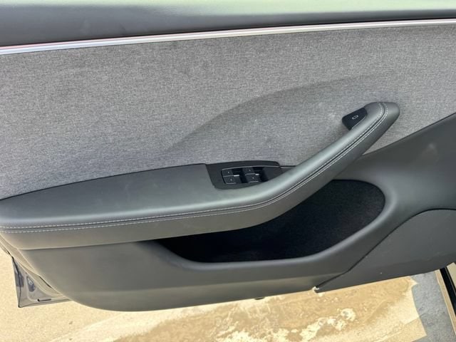 2025 Tesla Model 3 Long Range - Photo 15