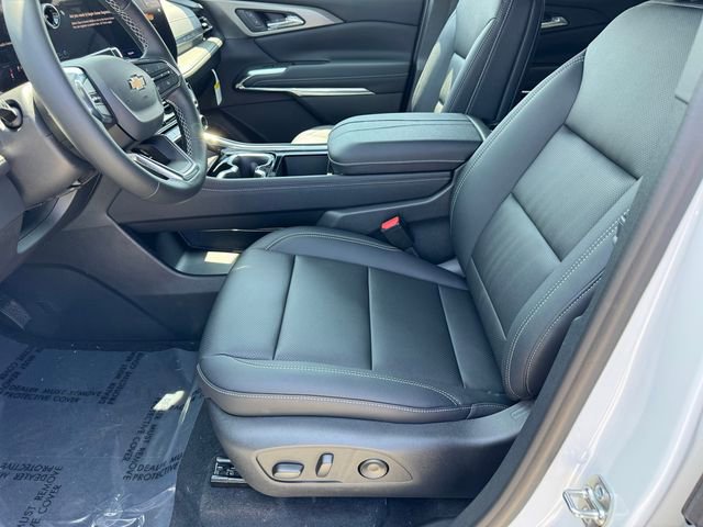 2026 Chevrolet Traverse LT - Photo 11