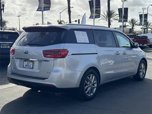 2019 Kia Sedona LX EX photo 4