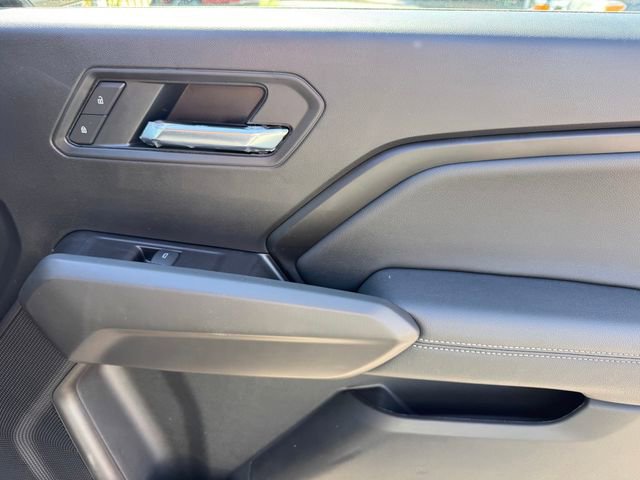 2026 Chevrolet Colorado LT photo 3