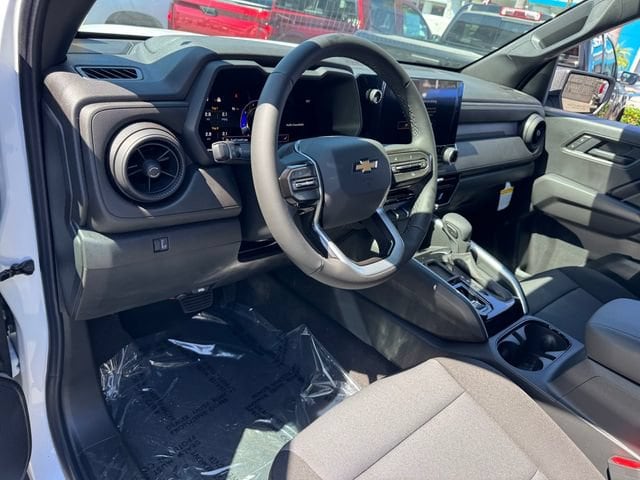 2026 Chevrolet Colorado Work Truck - Photo 14